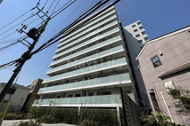 ドゥーエ横濱鶴見